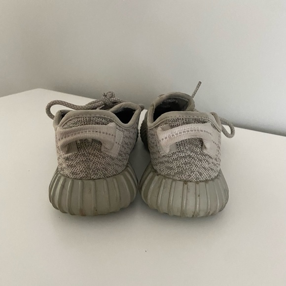 Gray Yeezy moonrock boost 350s - Picture 7 of 7